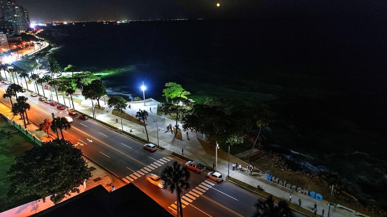 Caribbean Seaview Apart Malecon Santo Domingo Bagian luar foto
